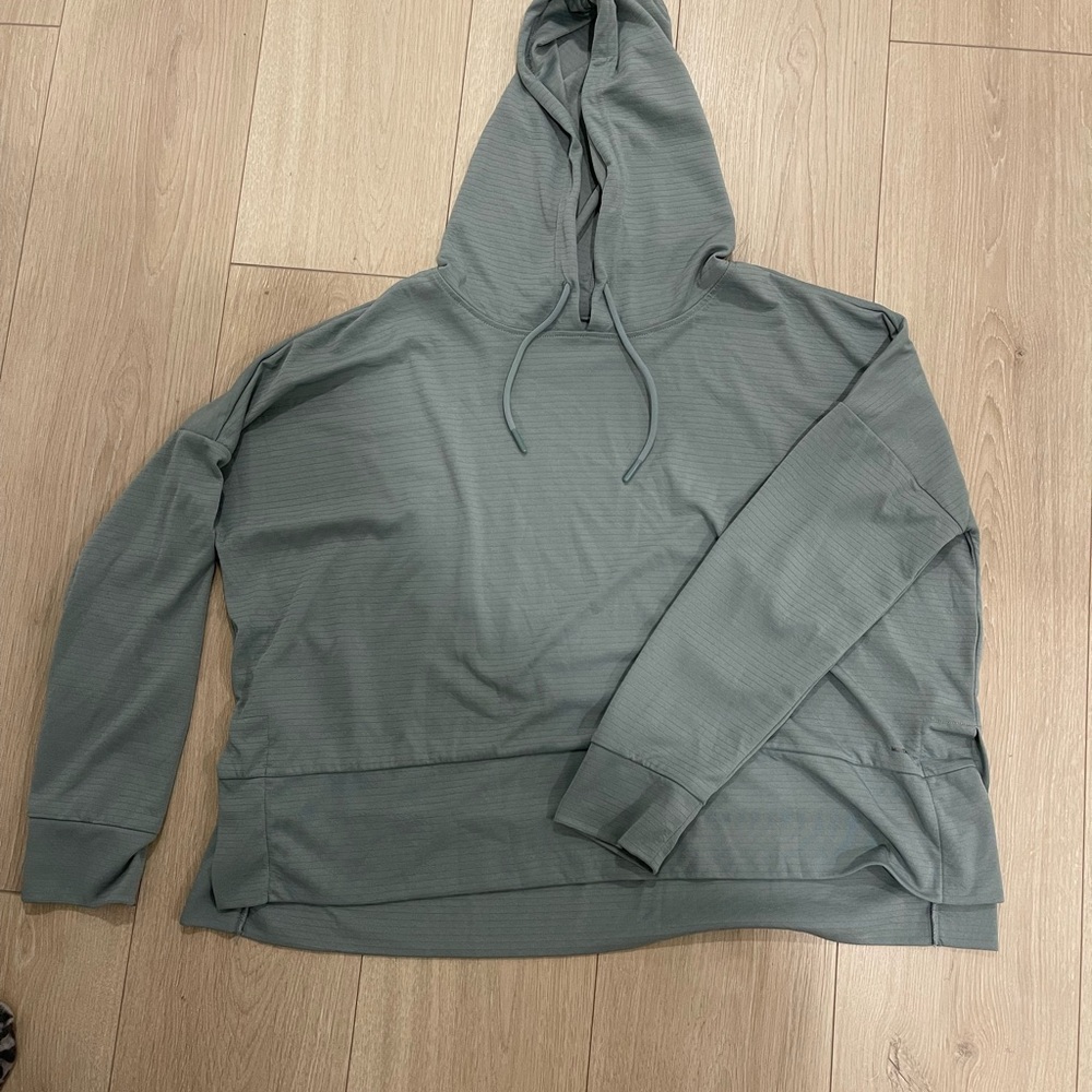 Womens athletic long sleeve/hoodie